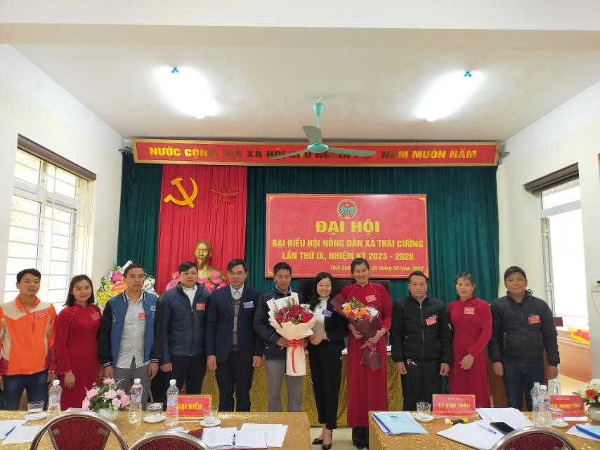 BCH khóa mới Hội Nông dân xã Thái Cường ra mắt Đại hội