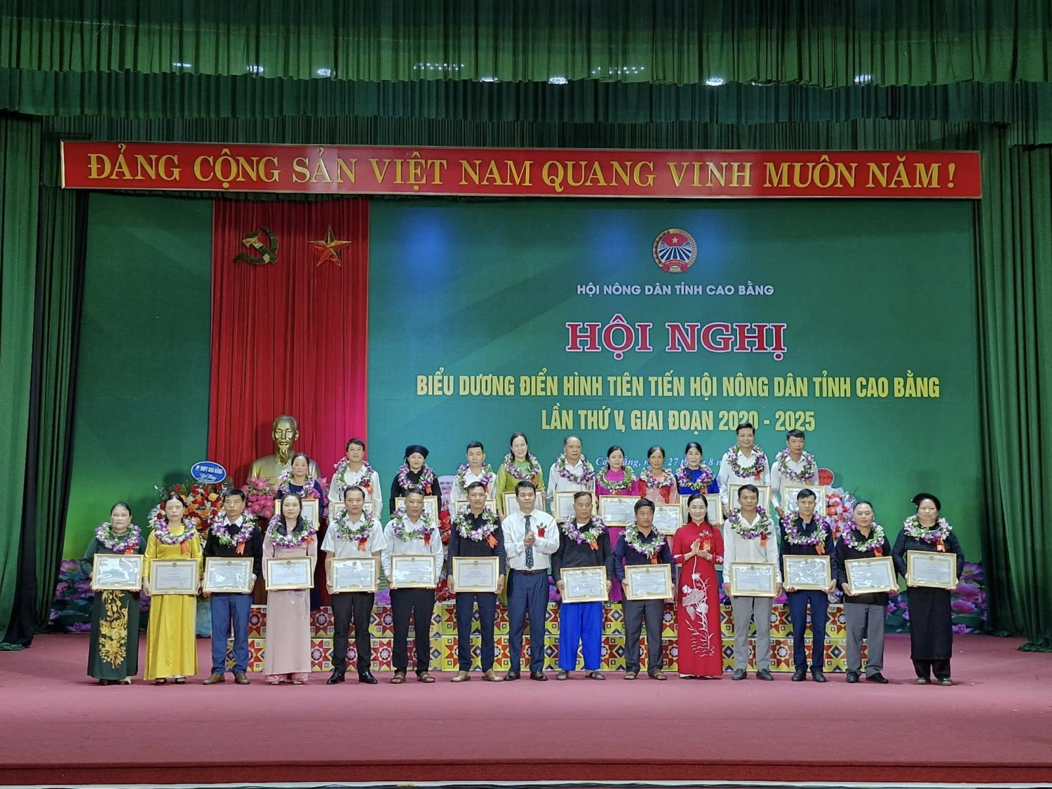 Hội Nông dân tỉnh khen thưởng 175 điển hình tiên tiến, giai đoạn 2020 - 2025.